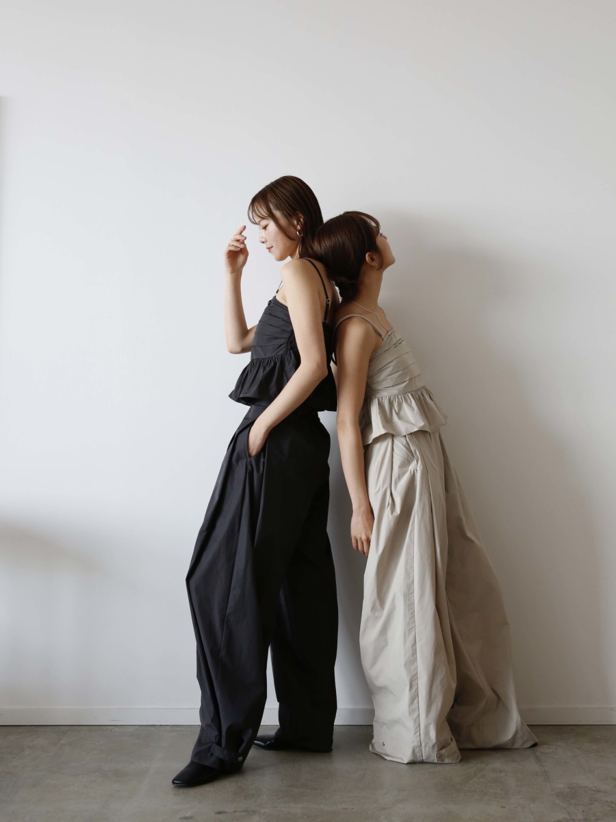 original parachute wide pants BOTTOMS Reurie'（レウリィ）